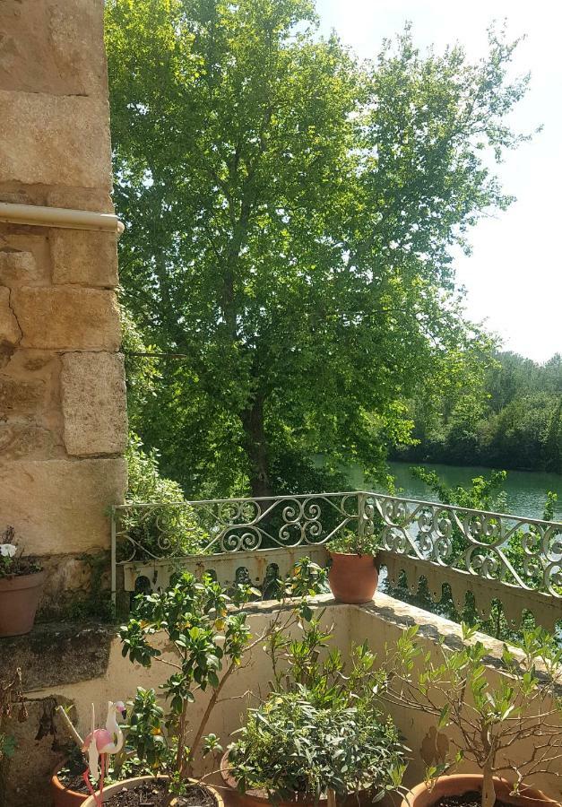 מונטפריון Gite Face A La Riviere -Proche Du Pont Du Gard- מראה חיצוני תמונה